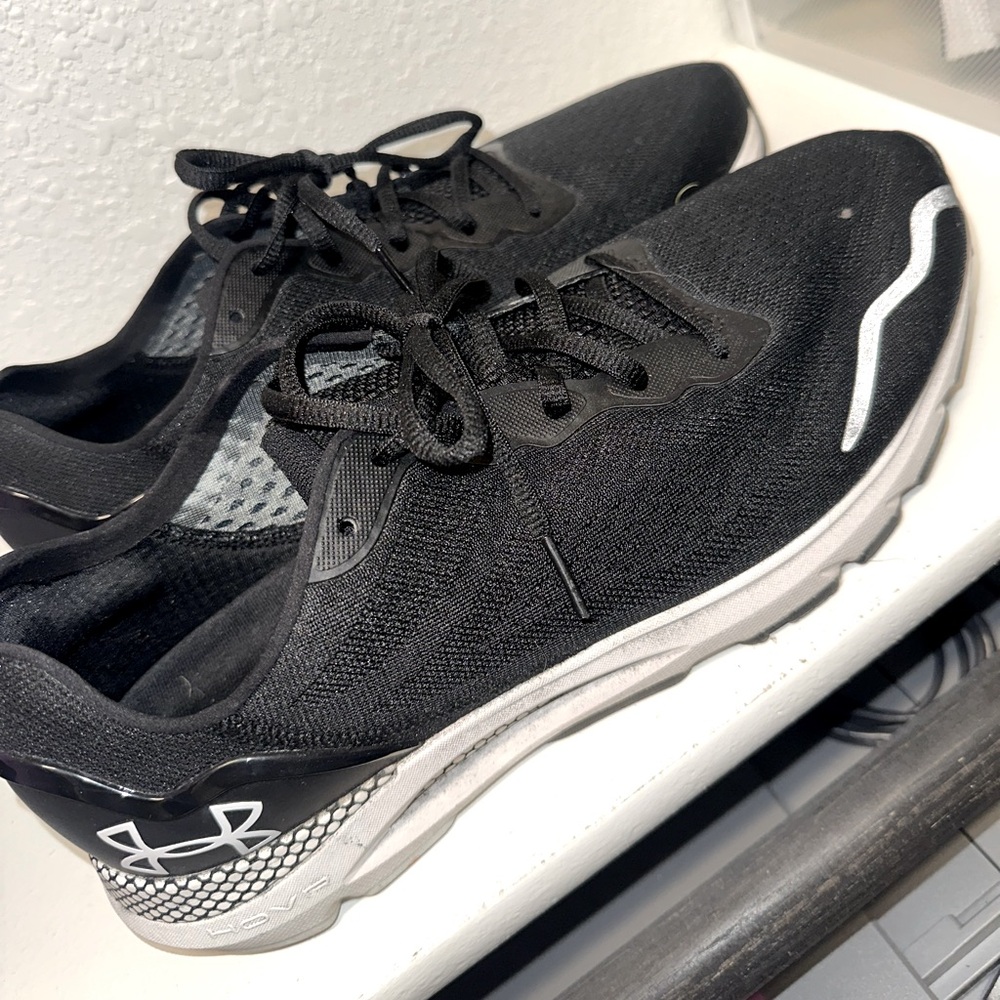 Under Armour HOVR Sonic 6